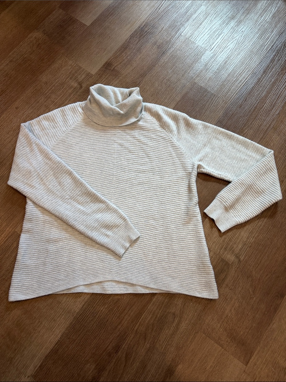 Kuhl Turtleneck Light Grey Sweater L